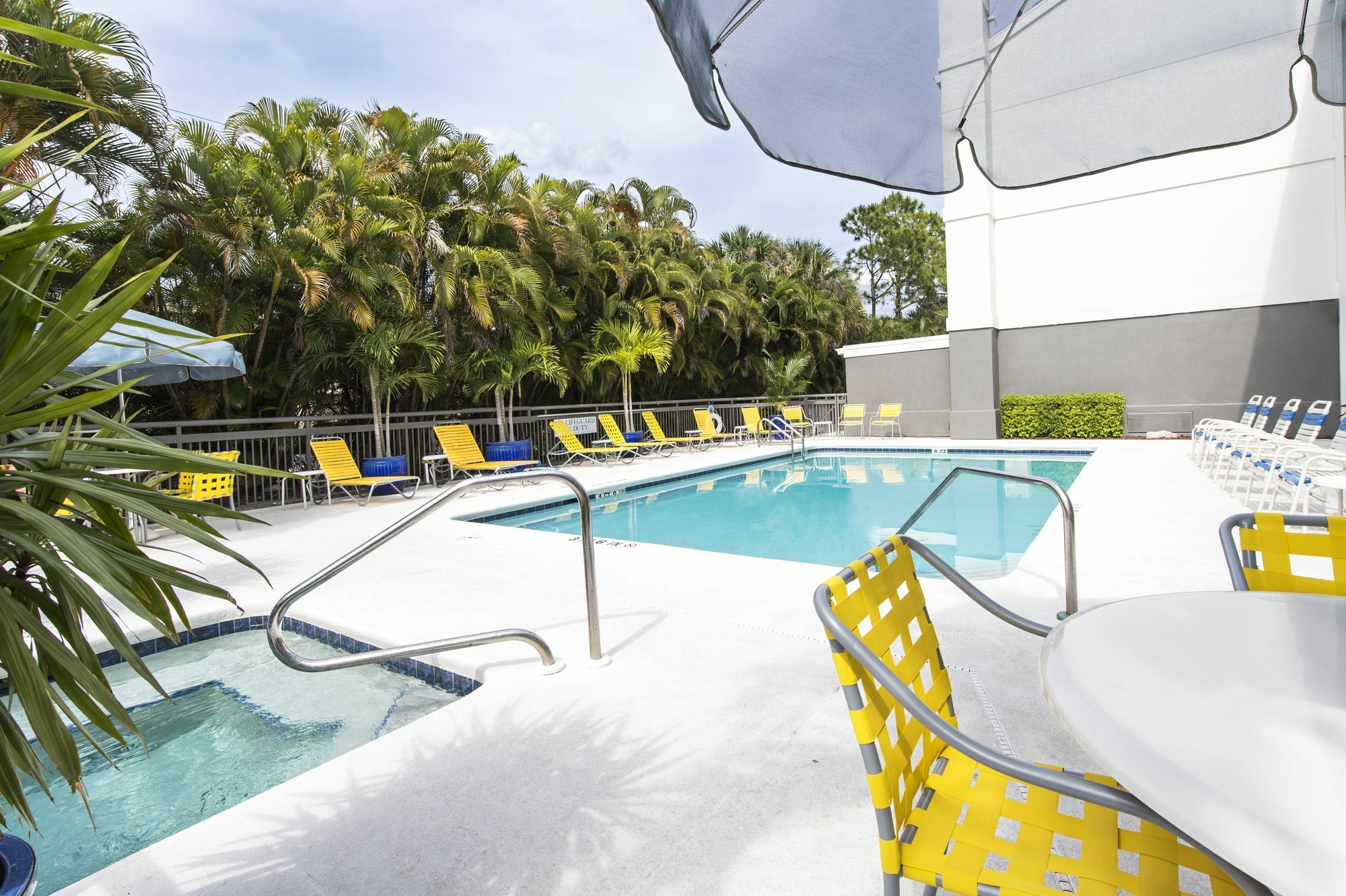 Fairfield Inn & Suites By Marriott Fort Myers Cape Coral Cypress Lake Extérieur photo